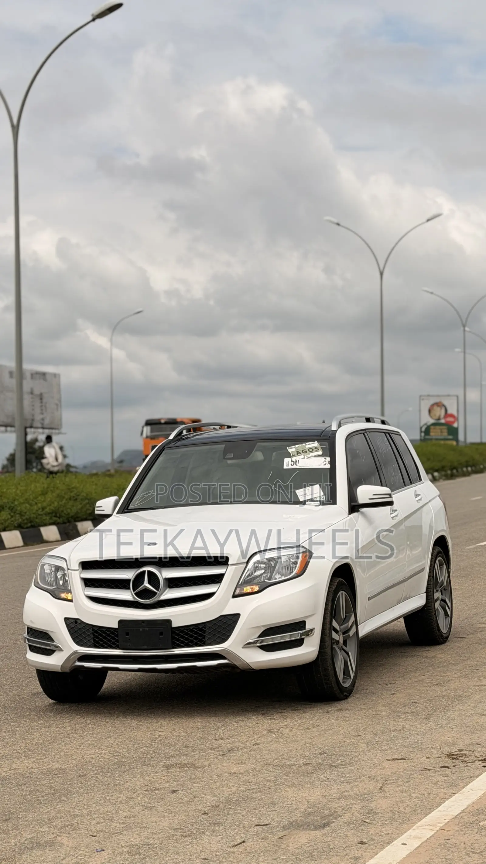 Mercedes-Benz GLK-Class Base GLK 350 4dr 4x2 (3.5L 6cyl 7A) 2015 White