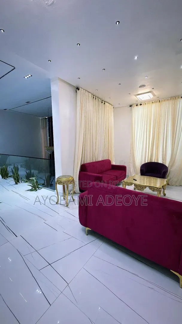 5bdrm Duplex in Palm Resident, Osapa london for sale