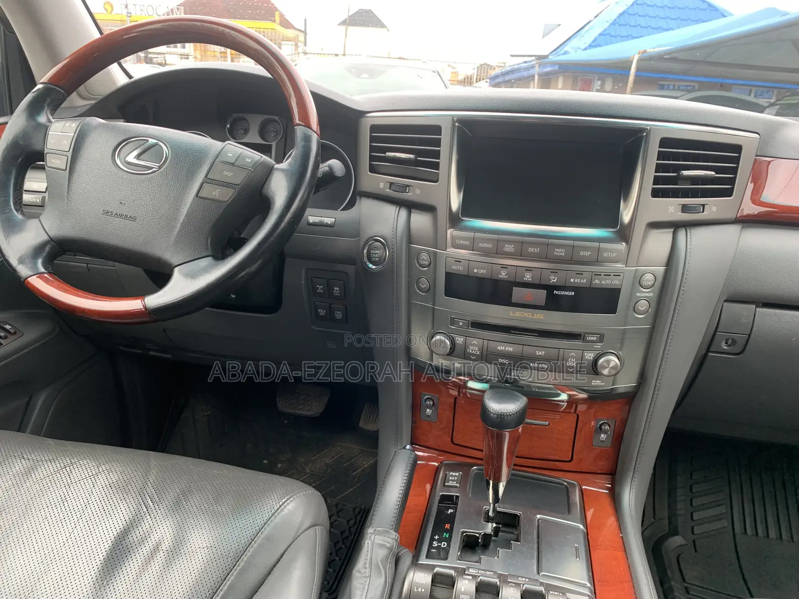 Lexus LX 570 2010 Black