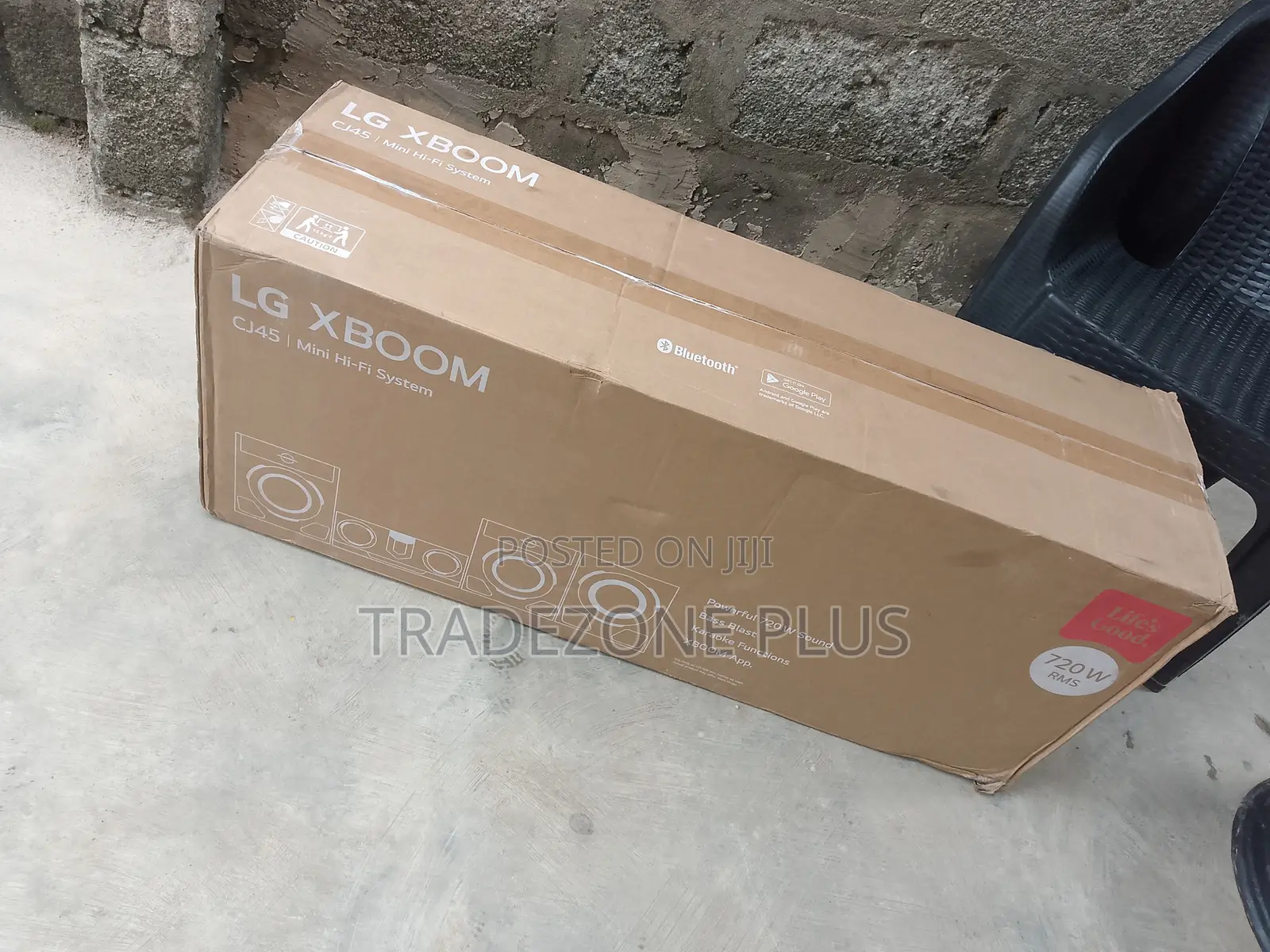 LG 720W Music System With XBOOM Sound