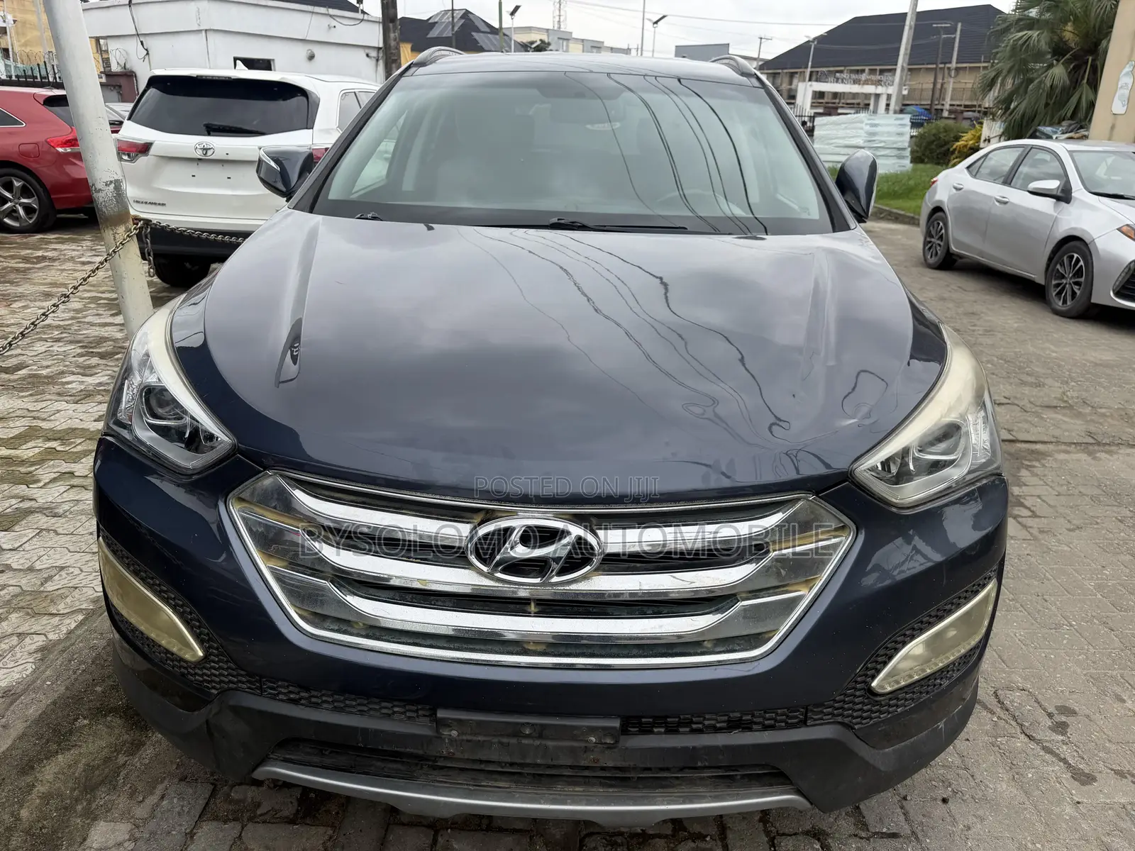 Hyundai Santa Fe 2013 Gray