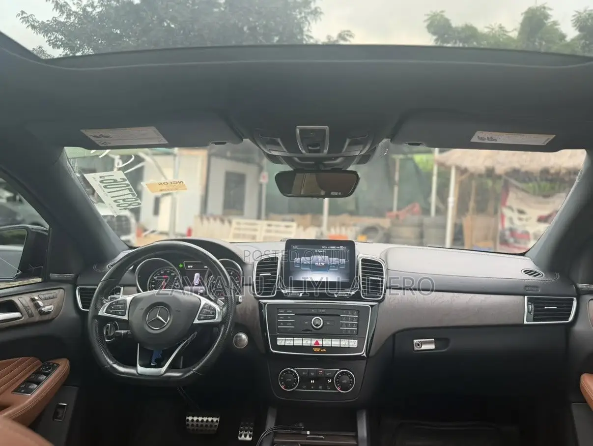 Mercedes-Benz GLE-Class AMG GLE 43 4MATIC 2017 White