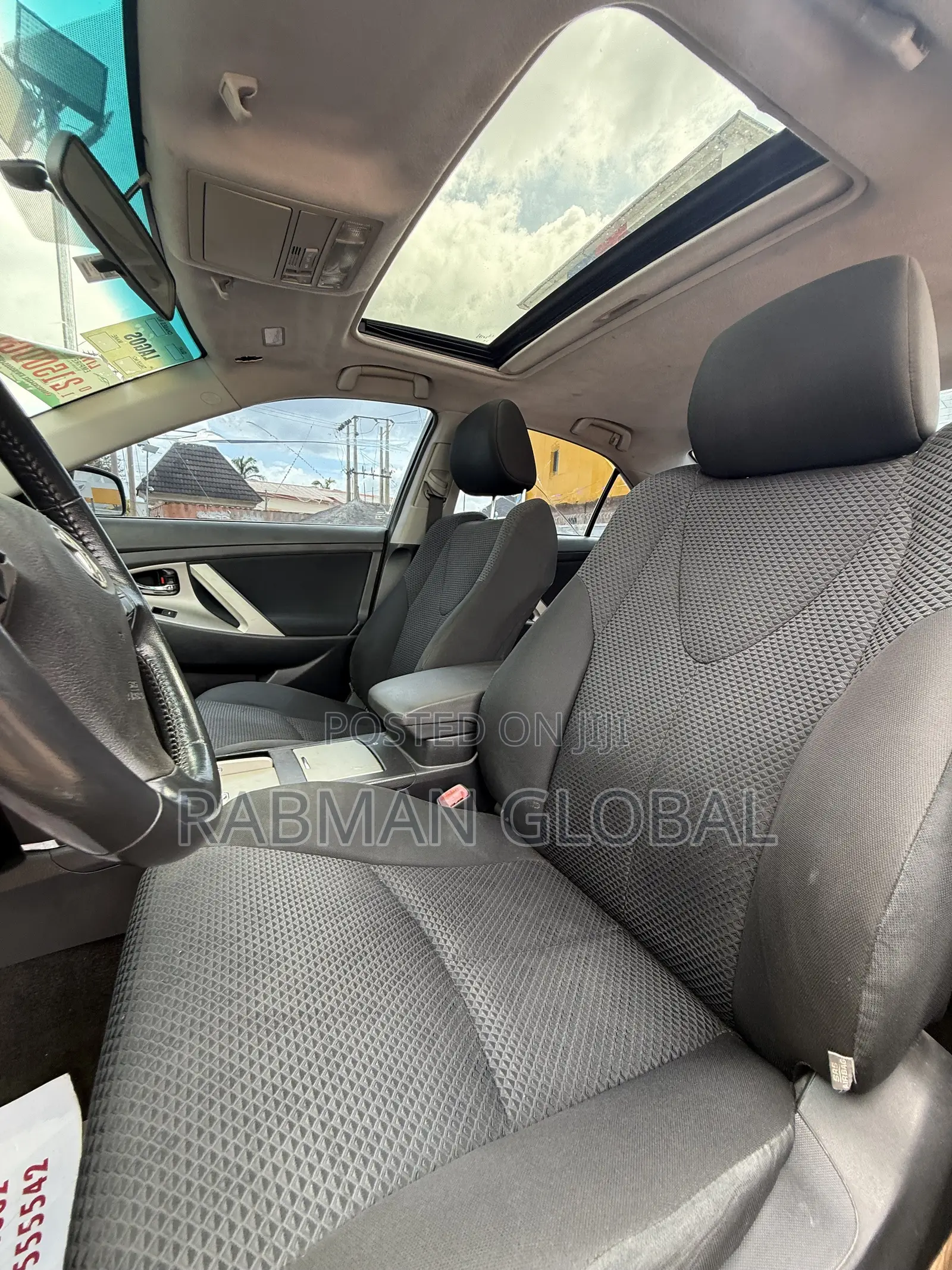 Toyota Camry SE 4dr Sedan (2.5L 4cyl 6A) 2011 Black