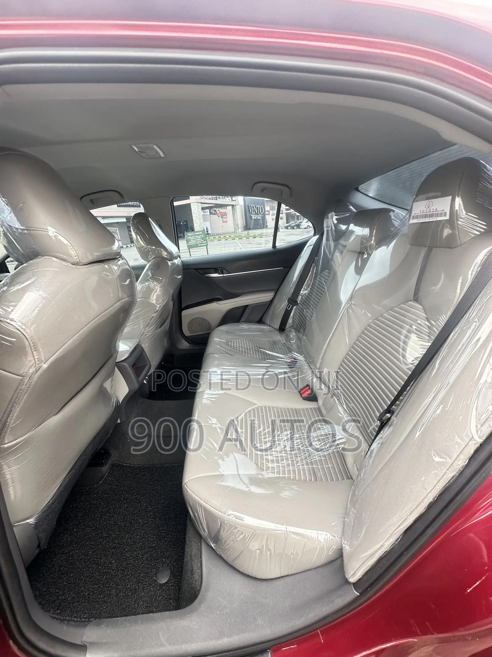 Toyota Camry SE FWD (2.5L 4cyl 8AM) 2018 Red