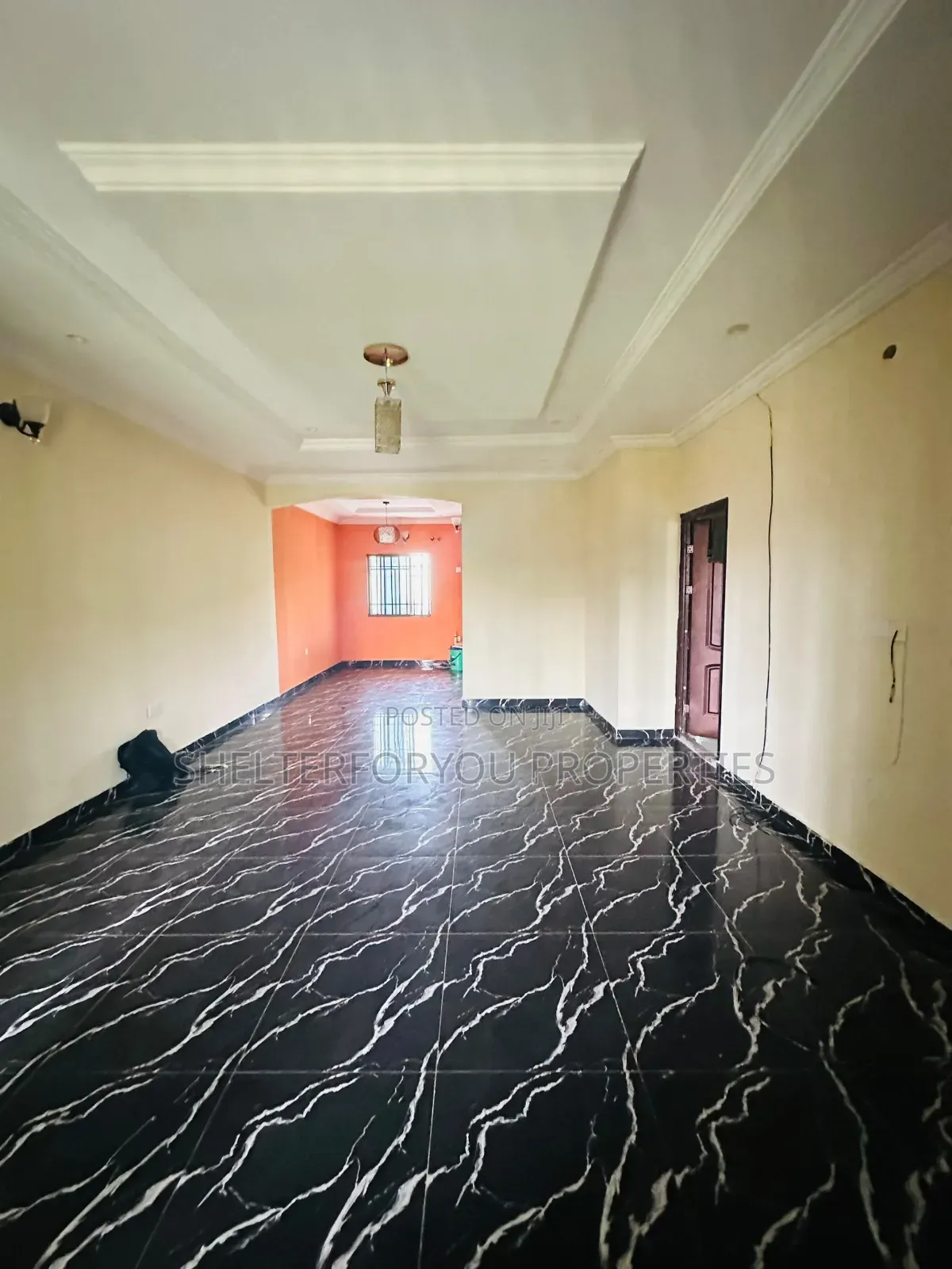 2bdrm Apartment in Lekki Expressway for rent