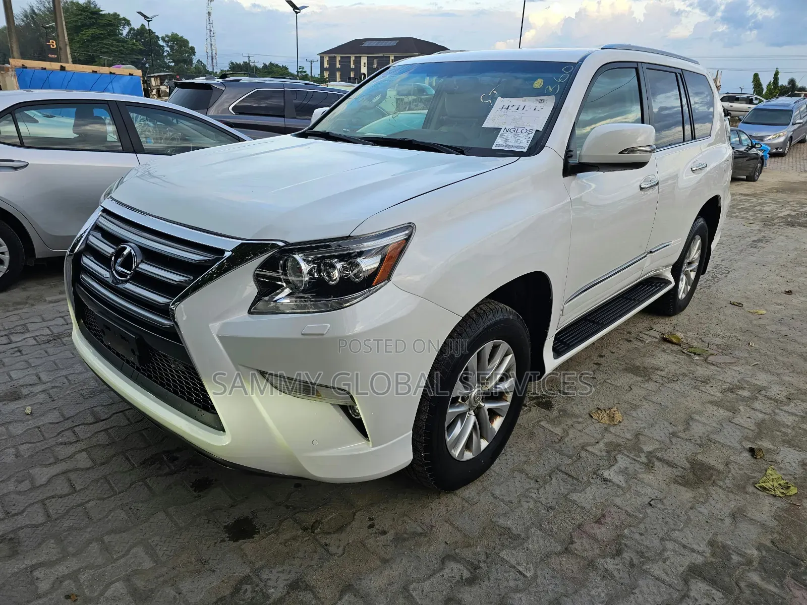 Lexus GX 460 Base 2016 White