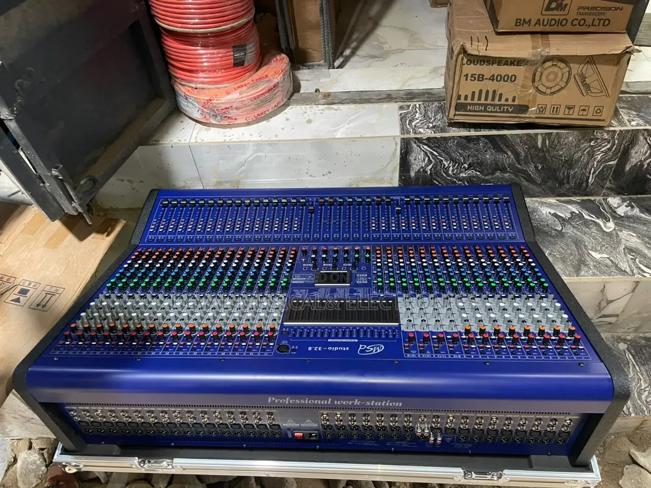 32channels-Digital Work Stations Mixer