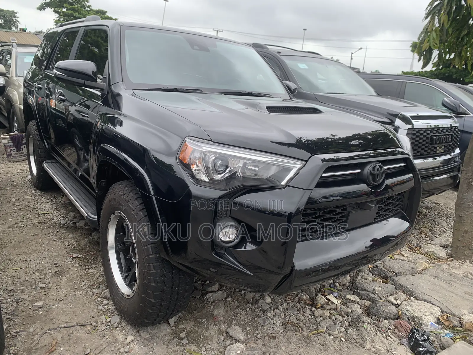 Toyota 4-Runner Limited 4WD 2024 Black