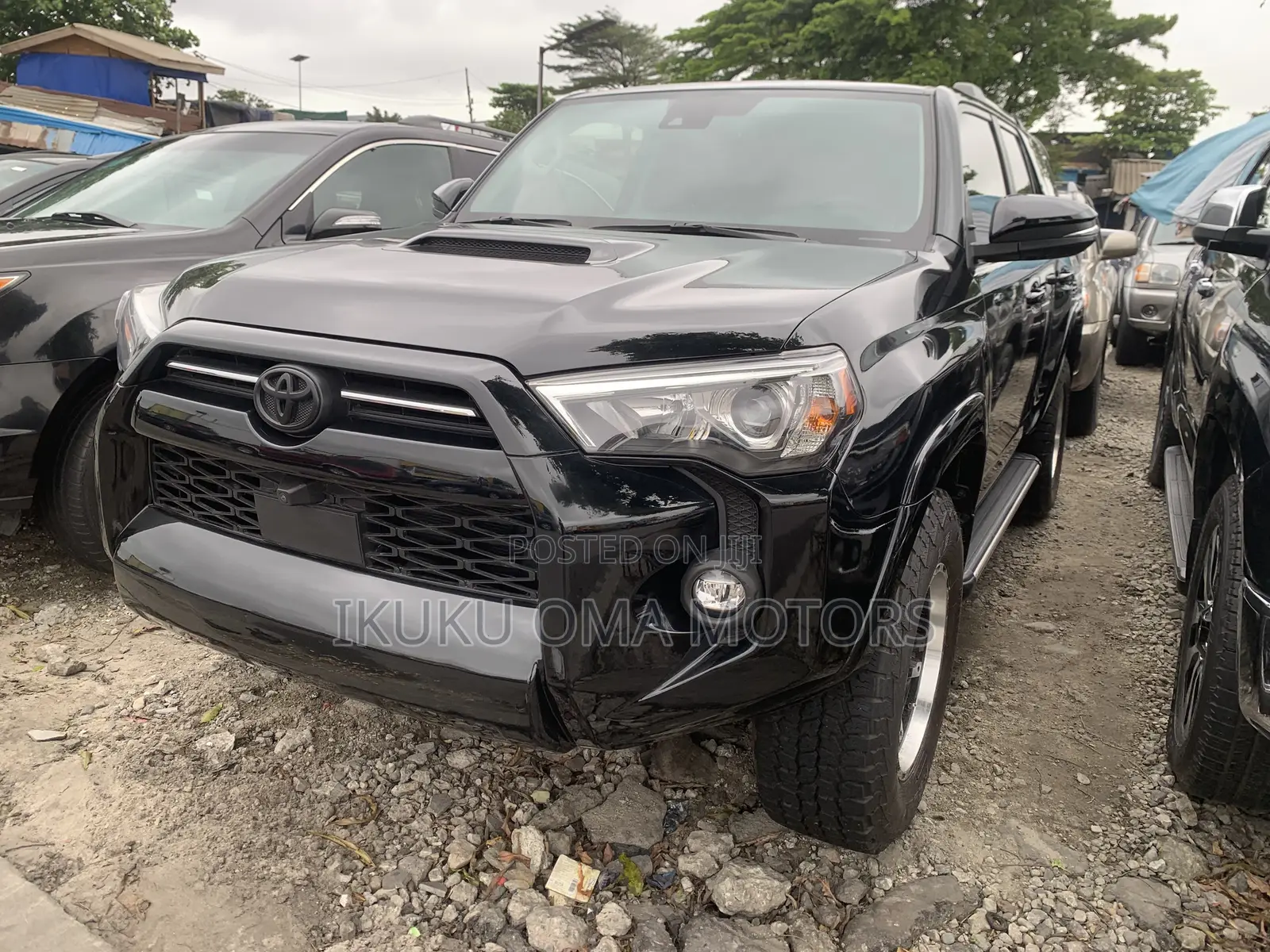 Toyota 4-Runner Limited 4WD 2024 Black