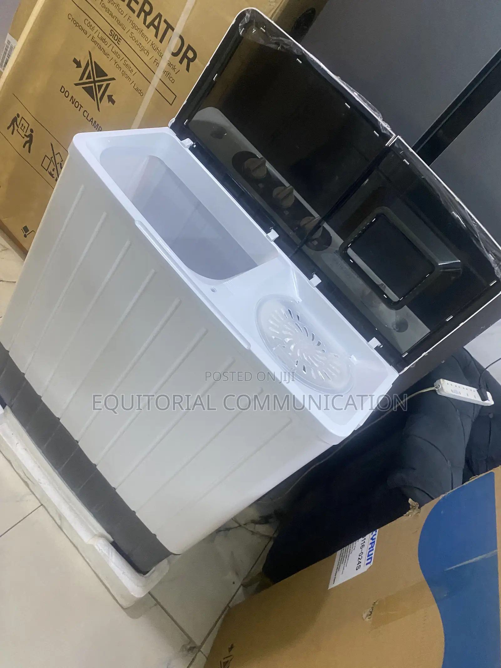 Skyrun 11kg Laundry Equipment Spb116-024s