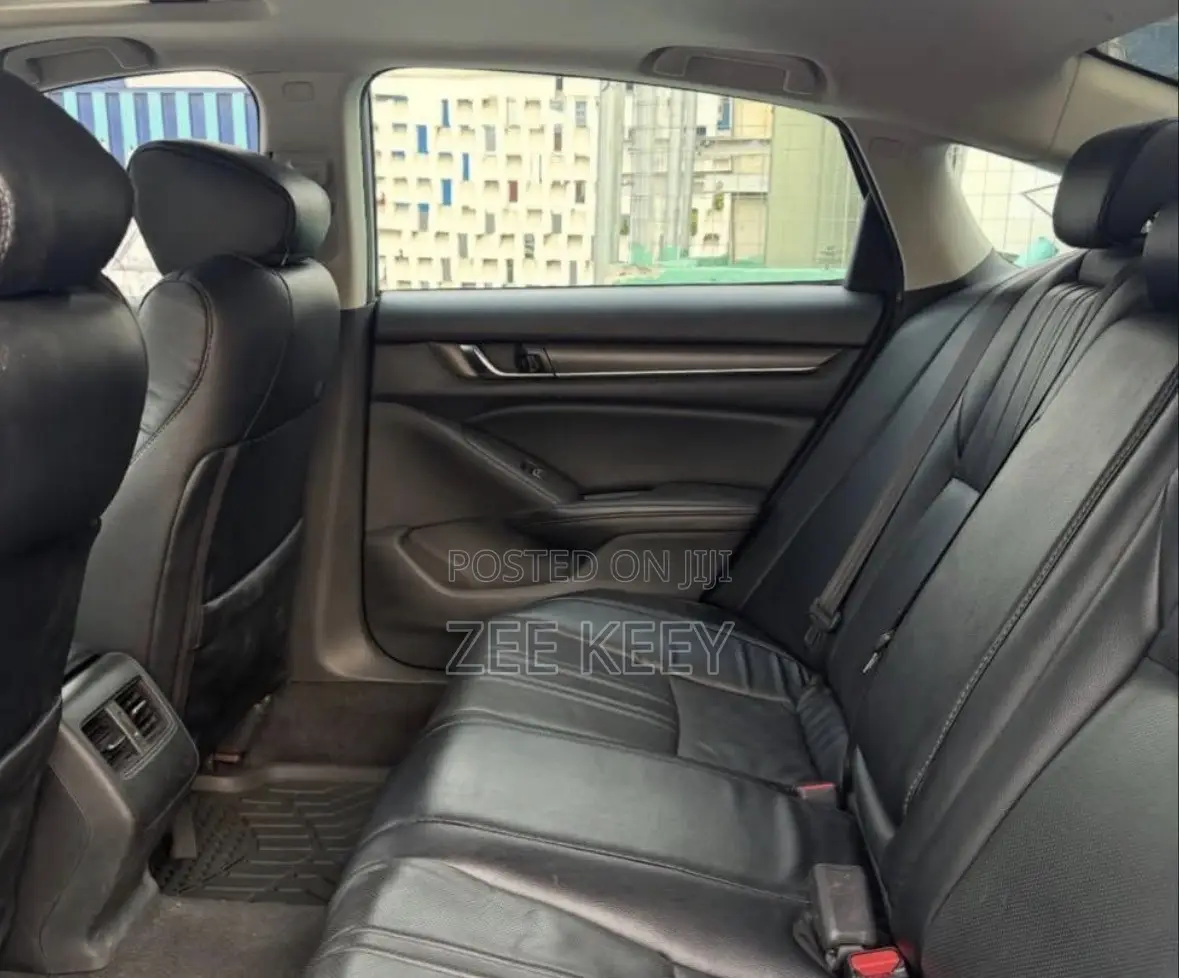 Honda Accord 2019 Gray