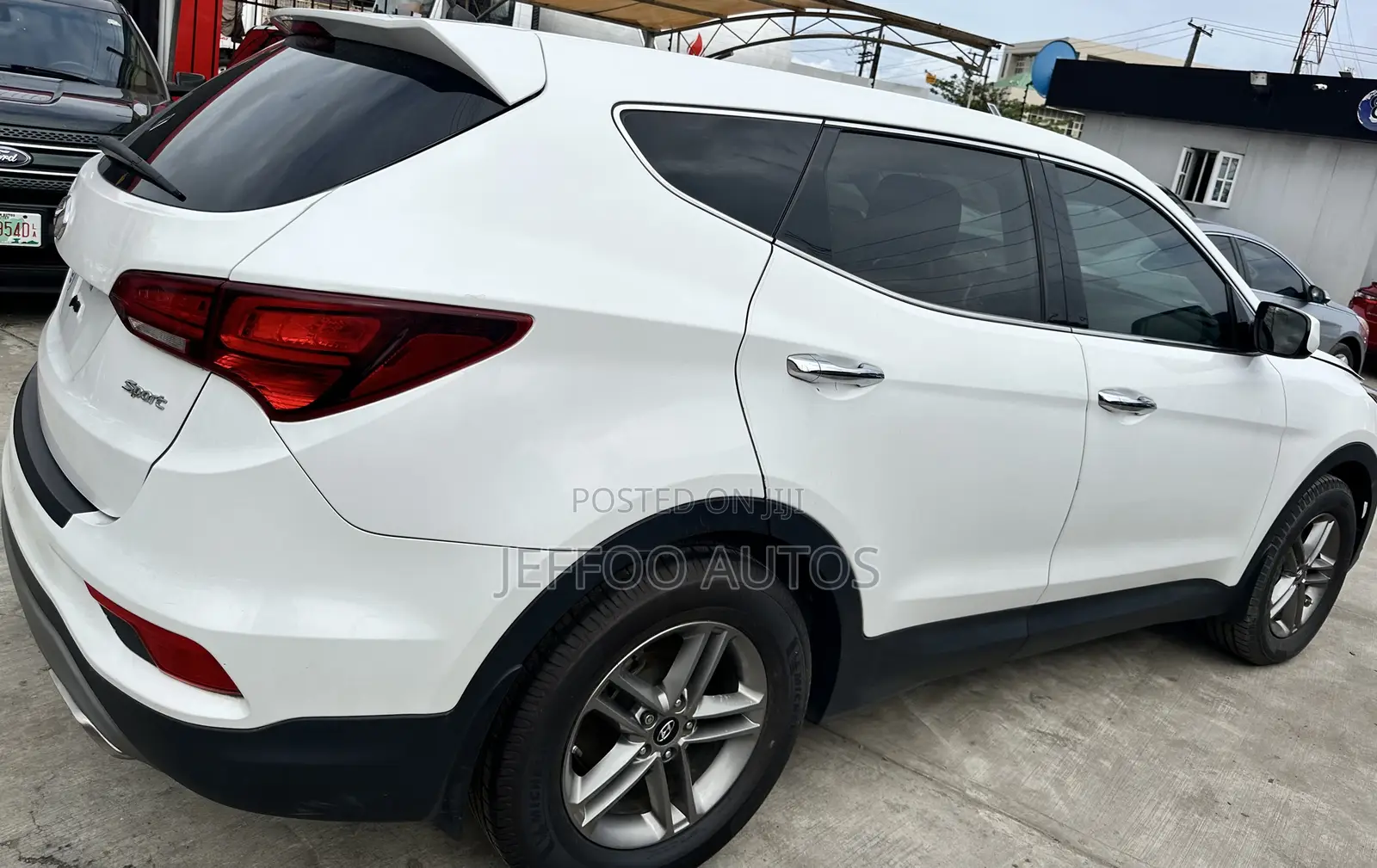 Hyundai Santa Fe Limited Ultimate AWD 2018 White