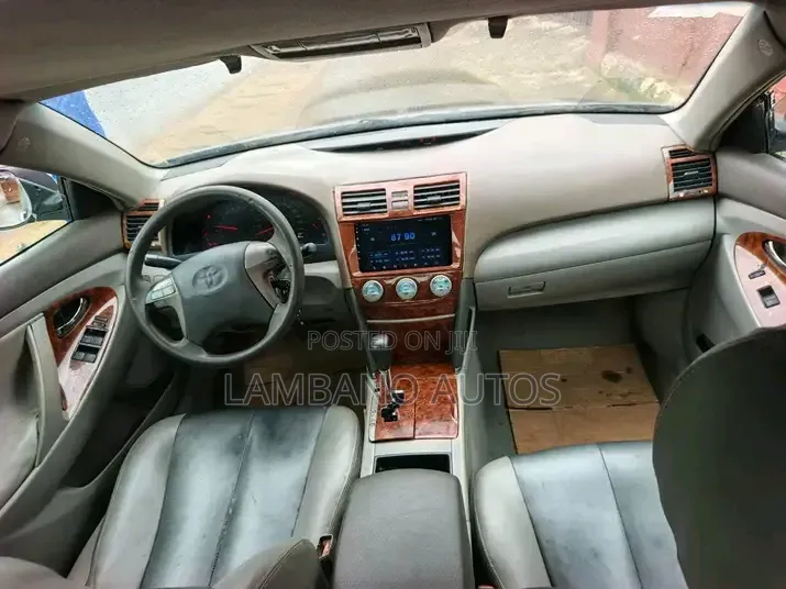 Toyota Camry 2009 Gray