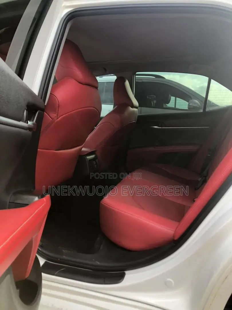 Toyota Camry XSE 2022 White