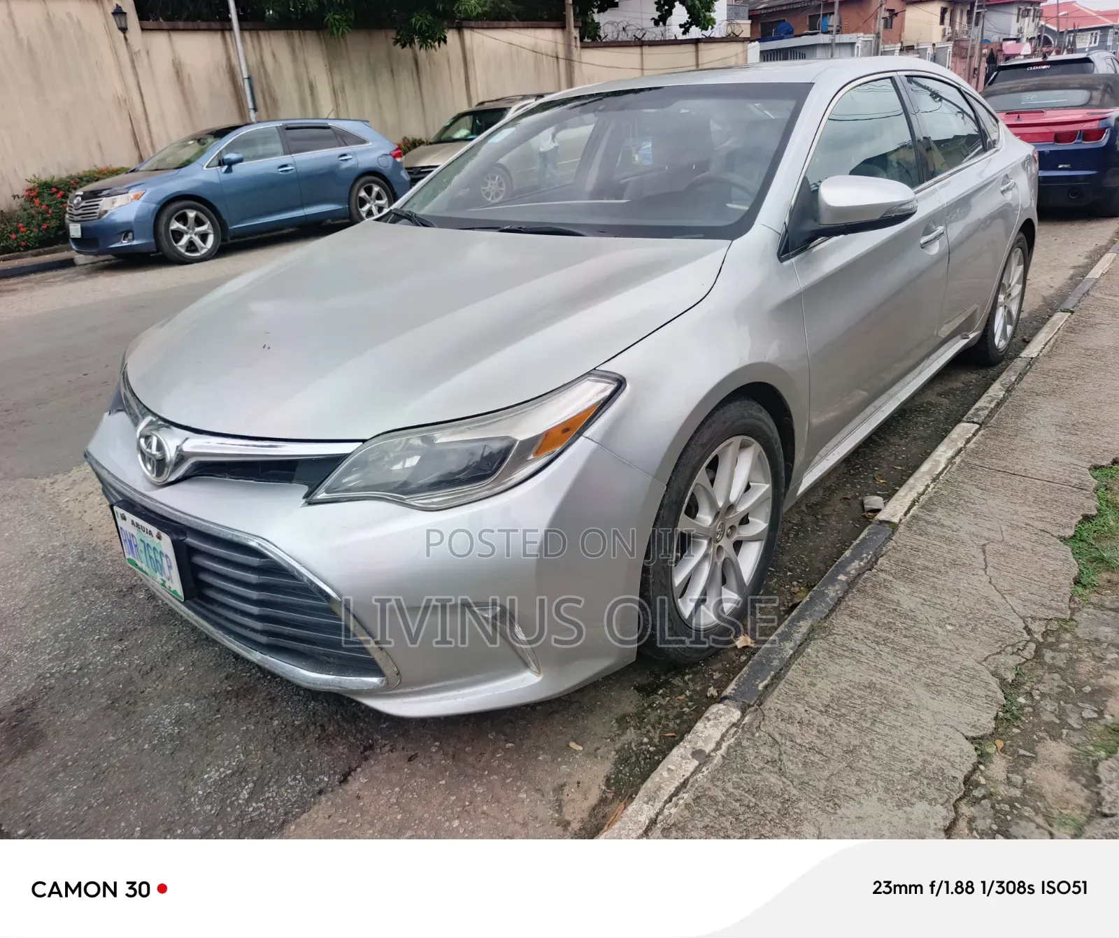 Toyota Avalon XLE 4dr Sedan (3.5L 6cyl 6A) 2014 Silver