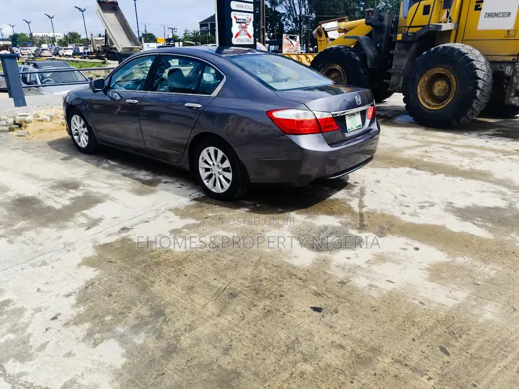 Honda Accord 2018 Gray