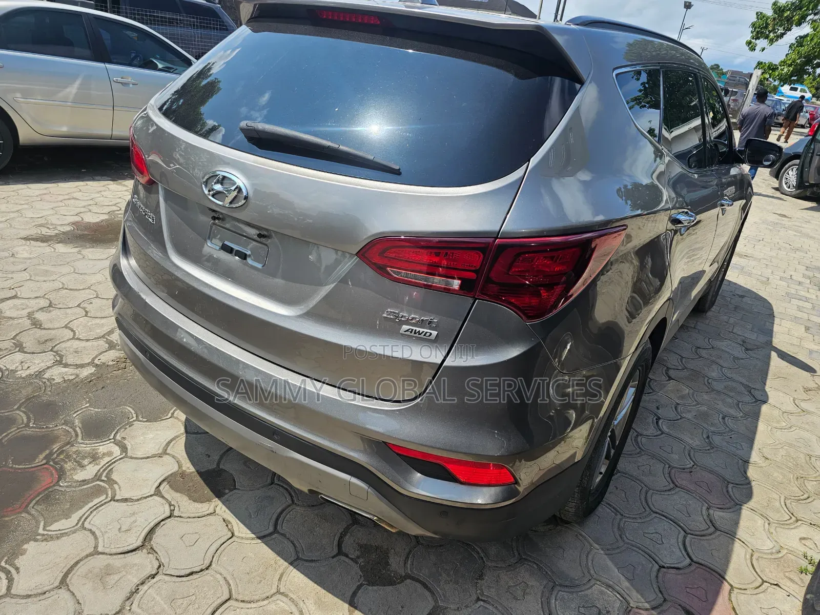 Hyundai Santa Fe SE AWD 2016 Brown