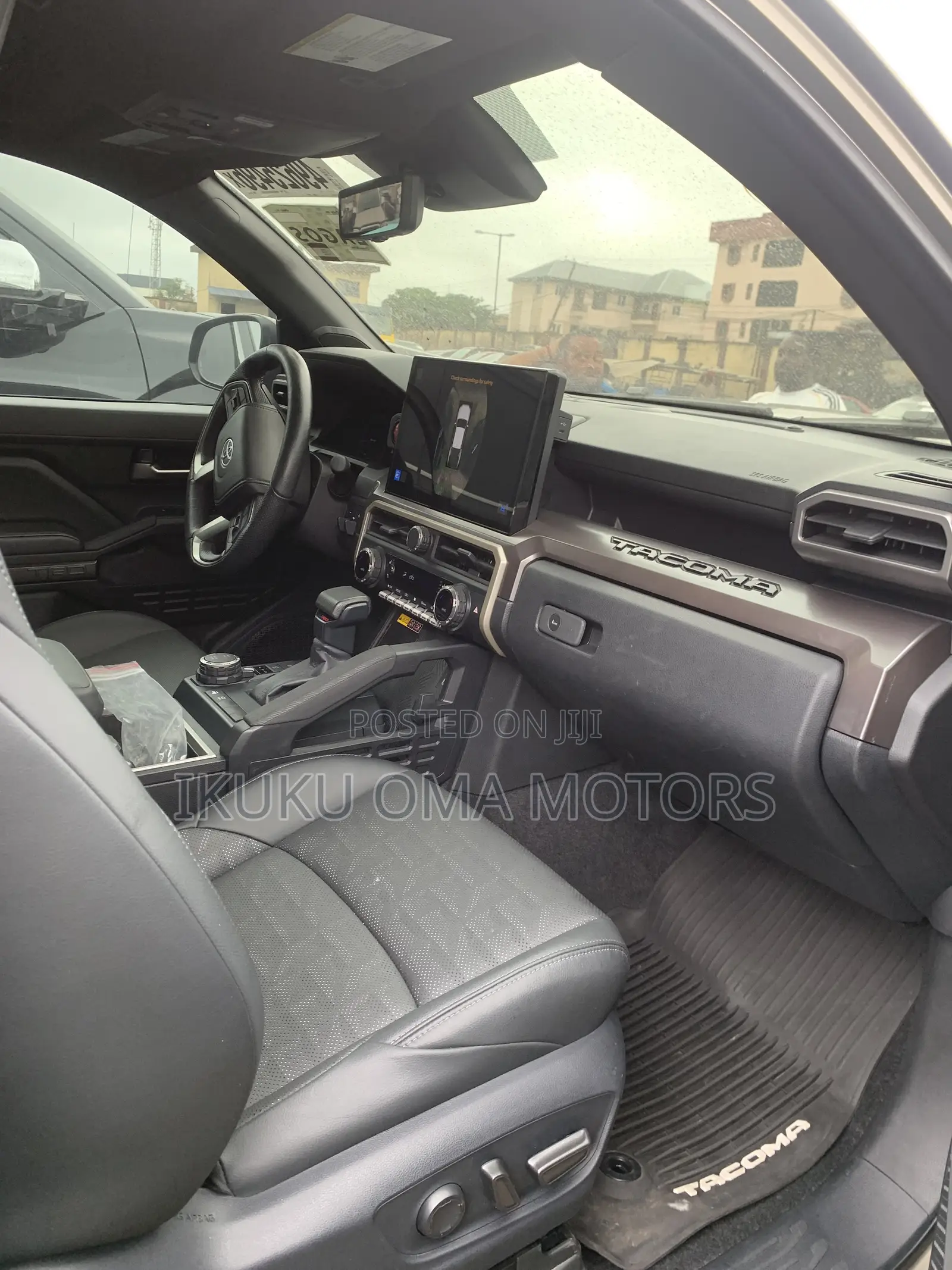 Toyota Tacoma 2024 Brown