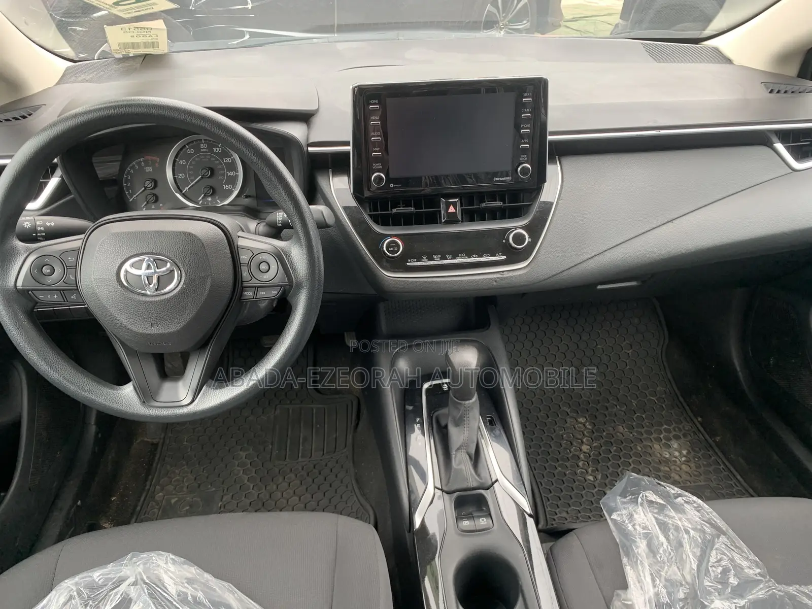 Toyota Corolla LE 2021 Red