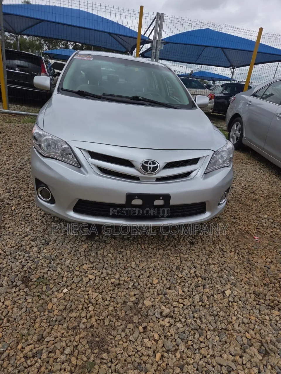 Toyota Corolla LE 4dr Sedan (1.8L 4cyl 4A) 2012 Silver