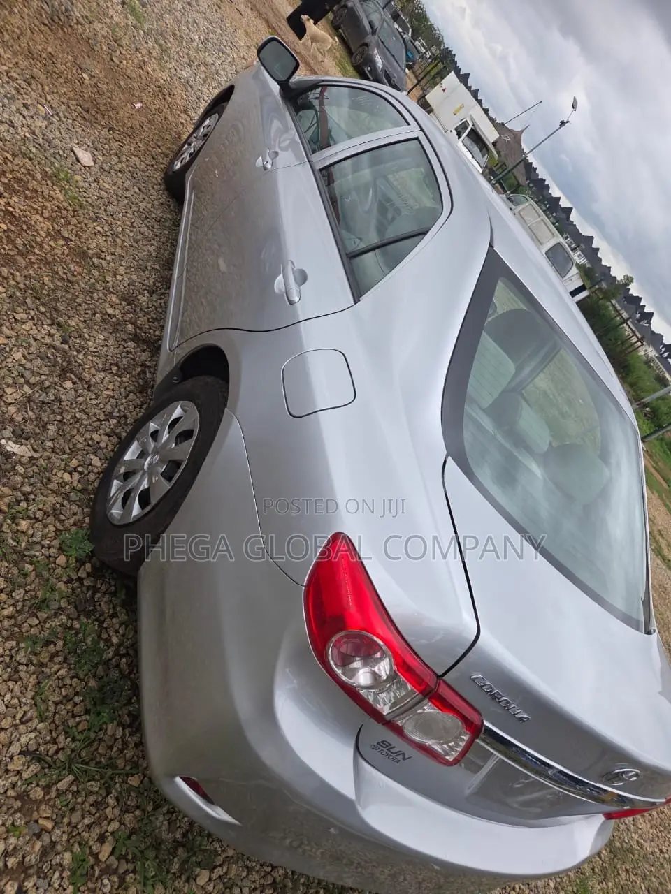 Toyota Corolla LE 4dr Sedan (1.8L 4cyl 4A) 2012 Silver