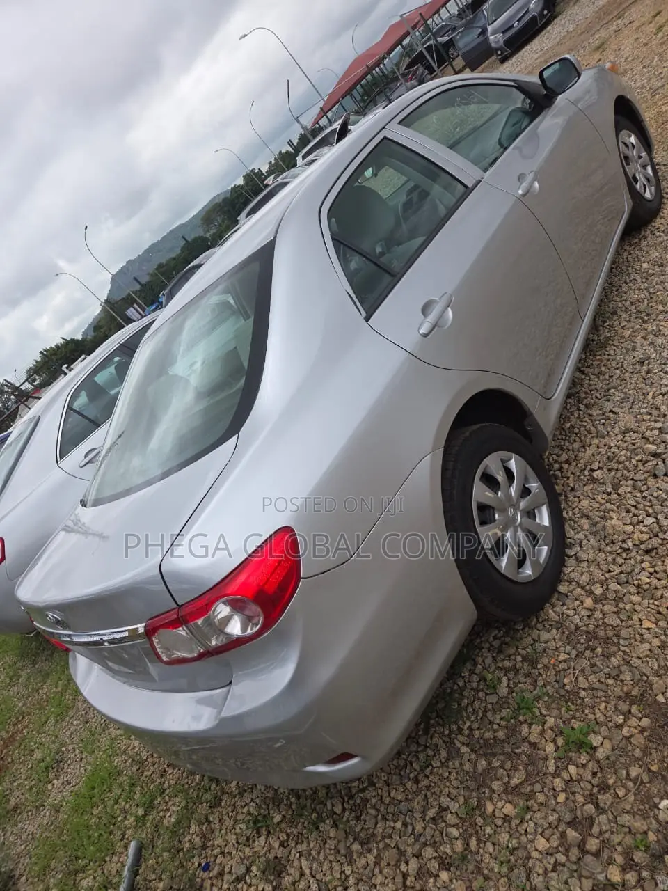 Toyota Corolla LE 4dr Sedan (1.8L 4cyl 4A) 2012 Silver