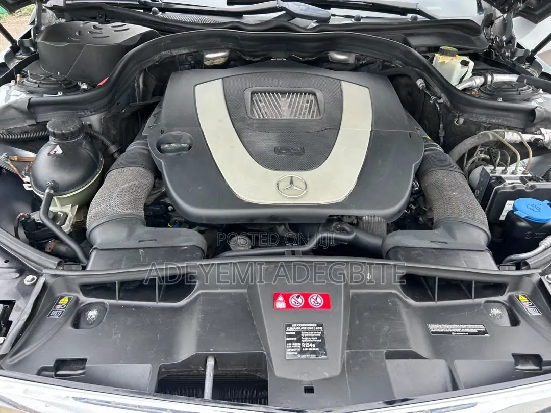 Mercedes-Benz E-Class 2010 Gray
