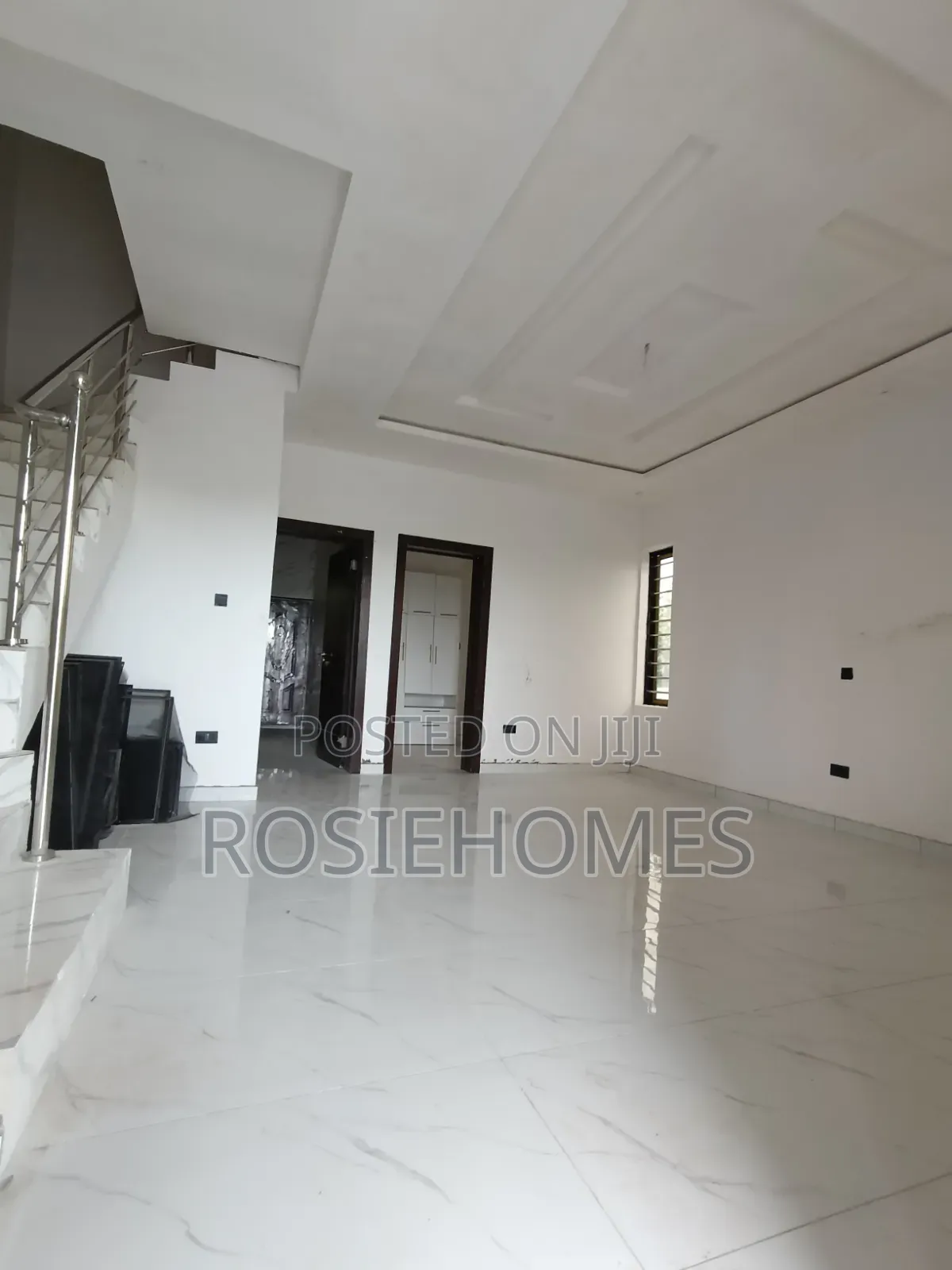 4bdrm Duplex in General Paints, Sangotedo for sale