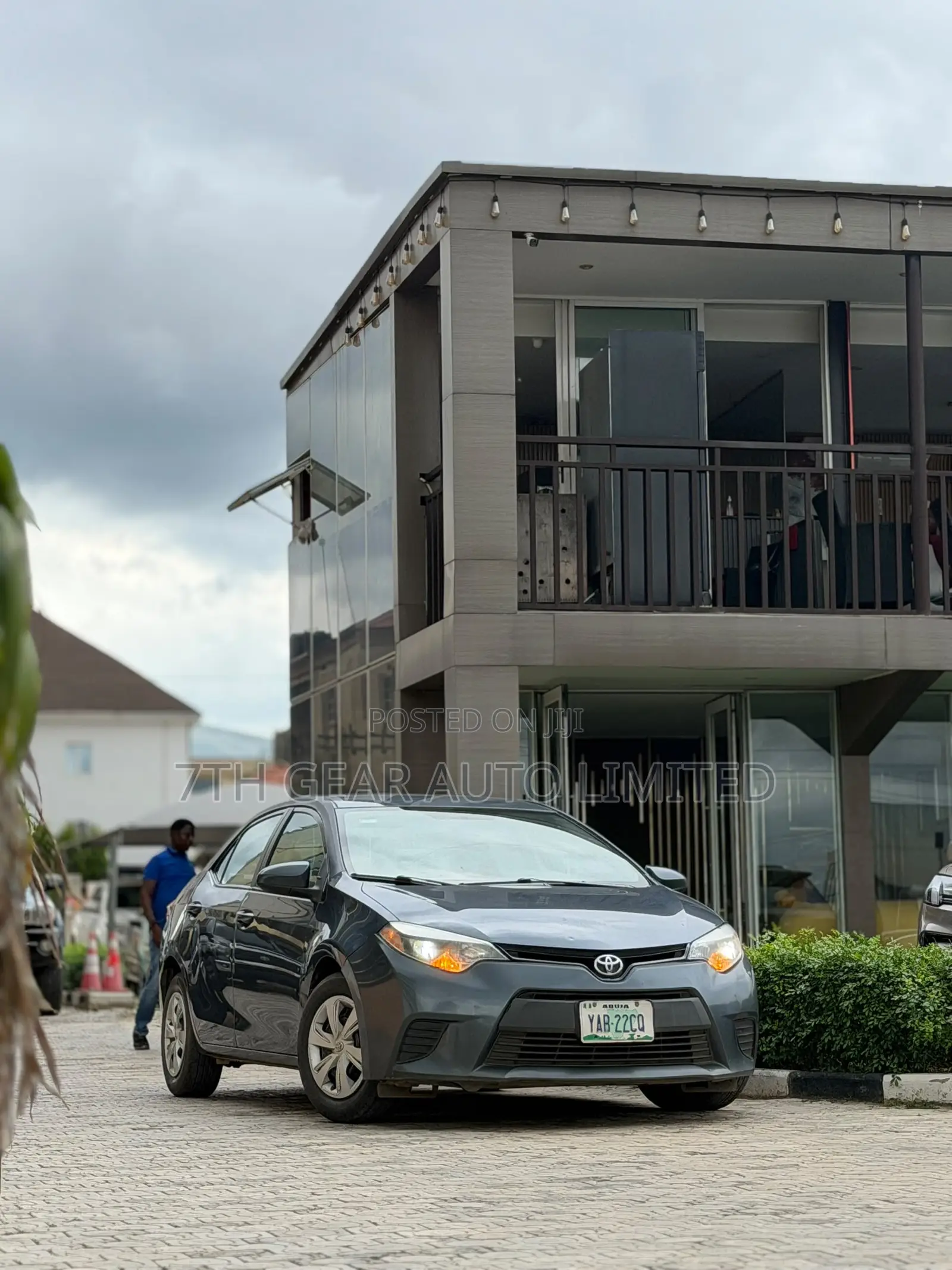 Toyota Corolla S 4dr Sedan (1.8L 4cyl CVT) 2014 Gray
