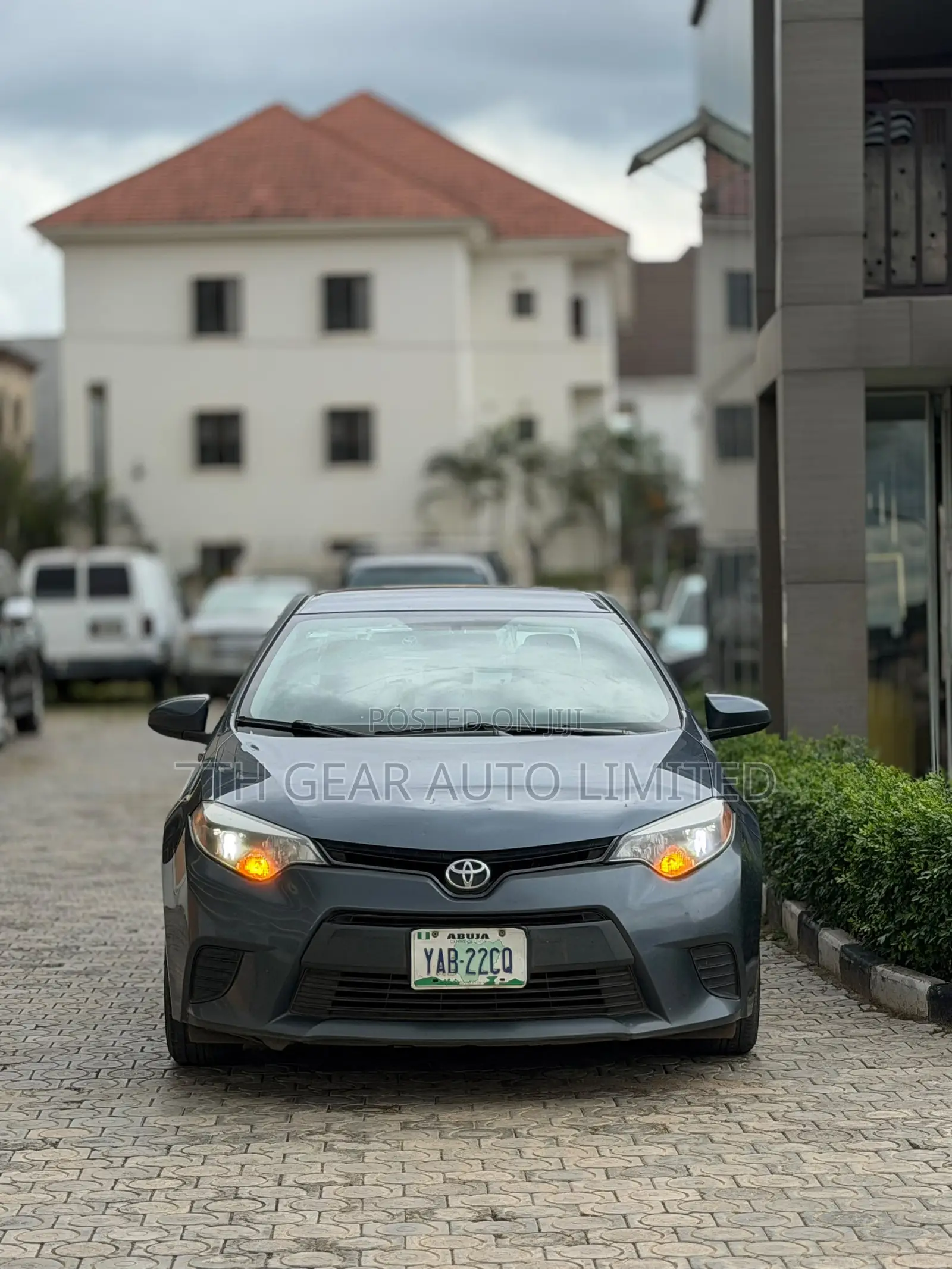Toyota Corolla S 4dr Sedan (1.8L 4cyl CVT) 2014 Gray