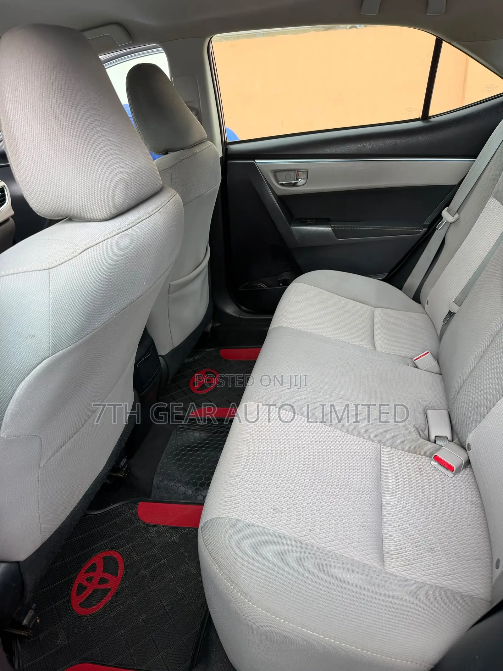Toyota Corolla S 4dr Sedan (1.8L 4cyl CVT) 2014 Gray