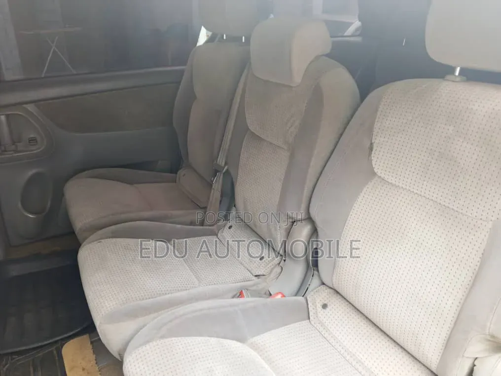 Toyota Sienna 2006