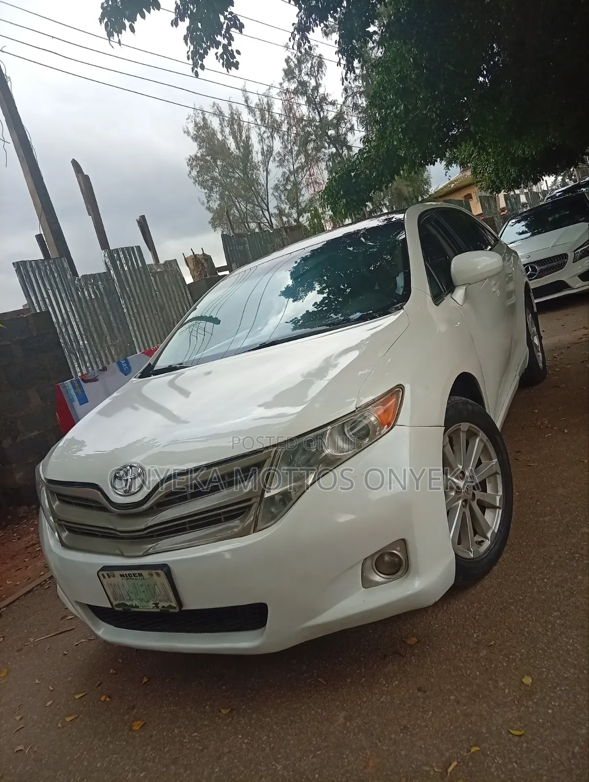 Toyota Venza 2010 White
