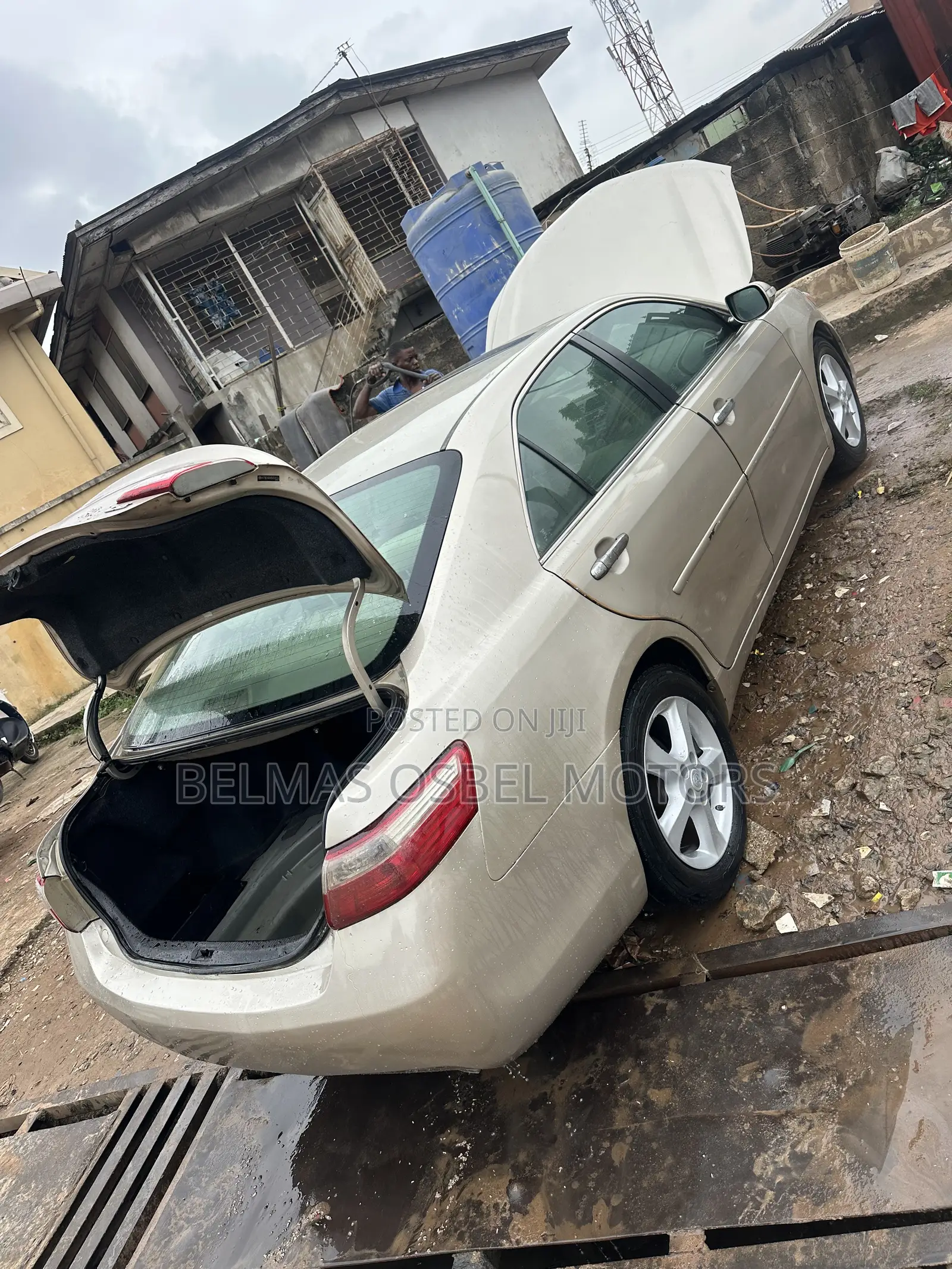 Toyota Camry LE 4dr Sedan (2.4L 4cyl 5A) 2008 Gold