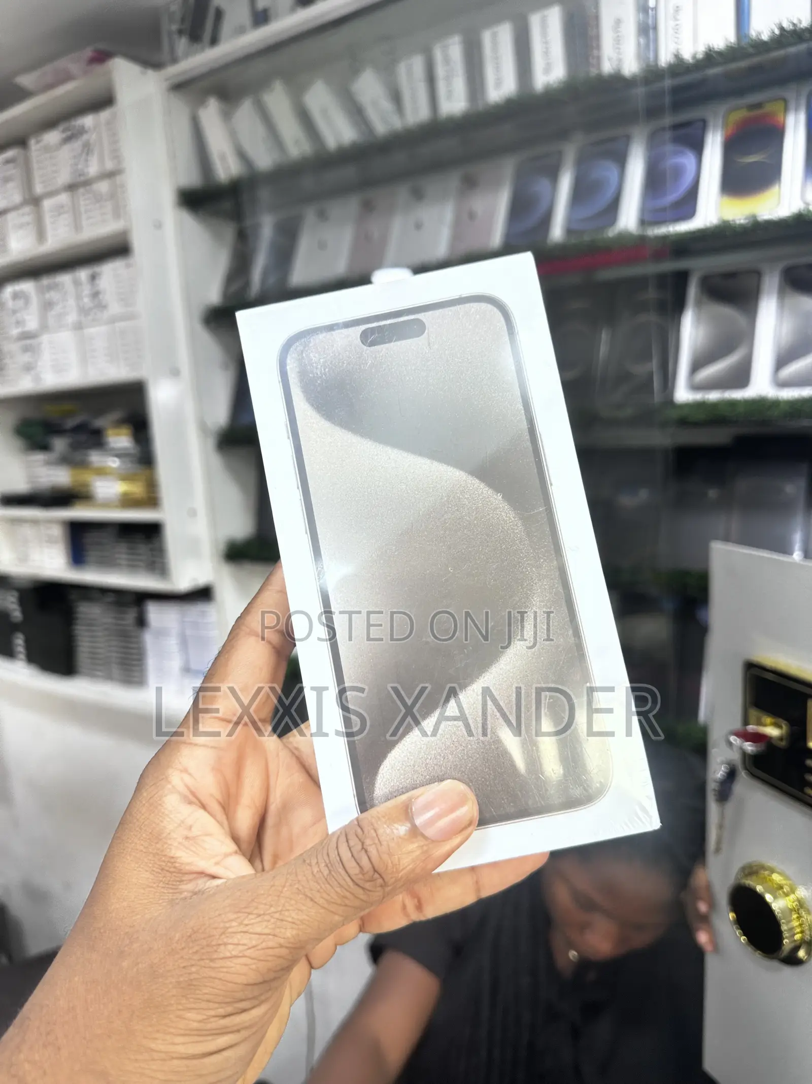 New Apple iPhone 15 Pro Max 256 GB Graphite