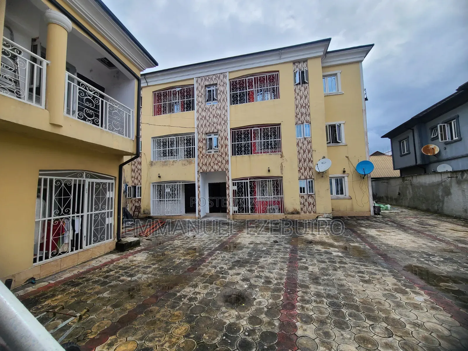2bdrm Block of Flats in Rukpakulusi New, Port-Harcourt for rent