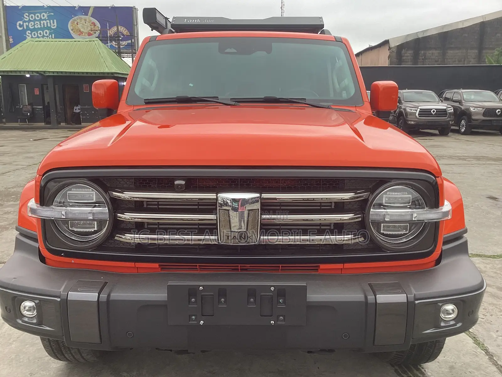 Tank 300 2024 Orange