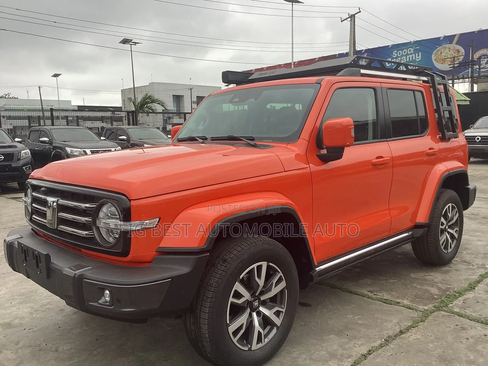 Tank 300 2024 Orange