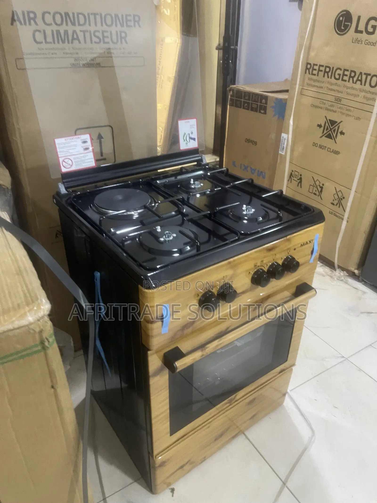 Maxi 6060 Gas Cooker – Three Burners, Extra Heat