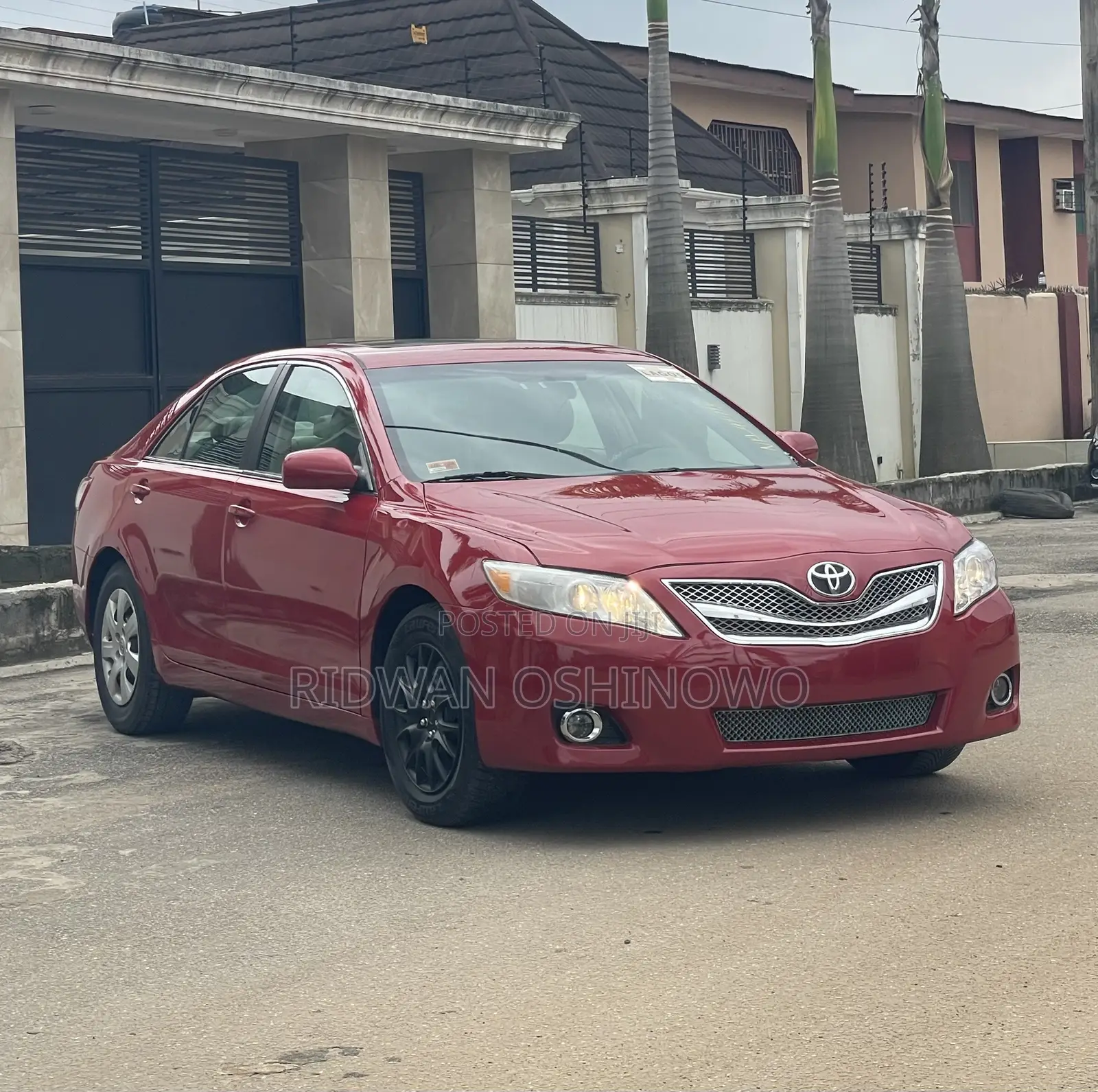 Toyota Camry LE 4dr Sedan (2.5L 4cyl 6AM) 2010 Red