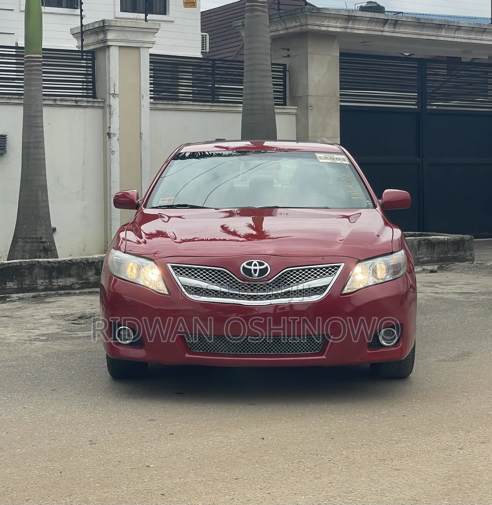 Toyota Camry LE 4dr Sedan (2.5L 4cyl 6AM) 2010 Red