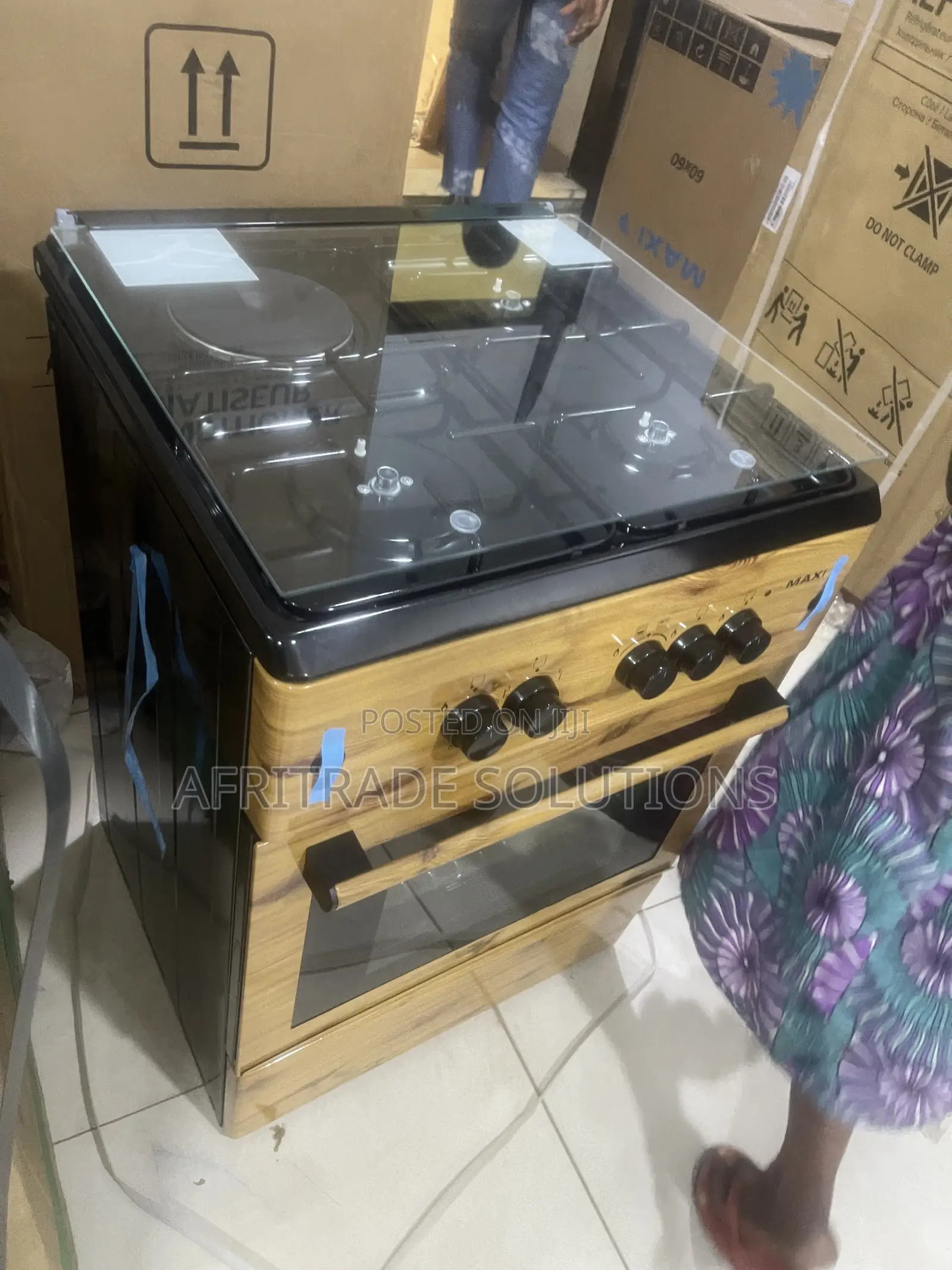 Maxi 6060 3 Burner + Hot Plate – Kitchen Game Changer
