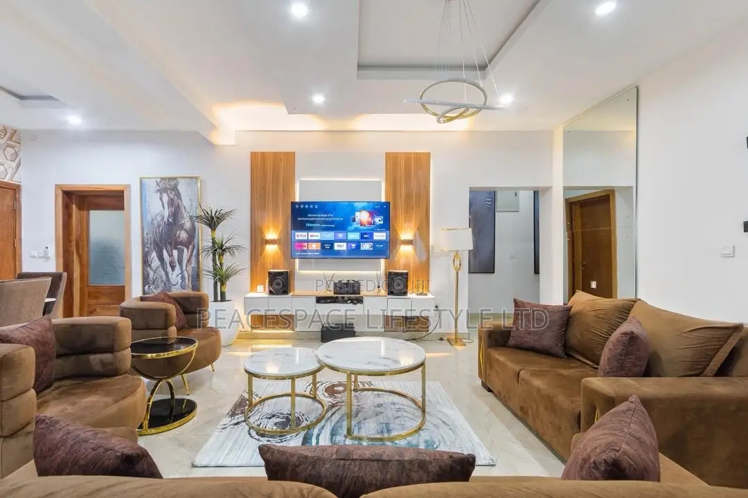 Luxury 3-Bedroom Apartment With Gym Swimming — Lekki Phase 1