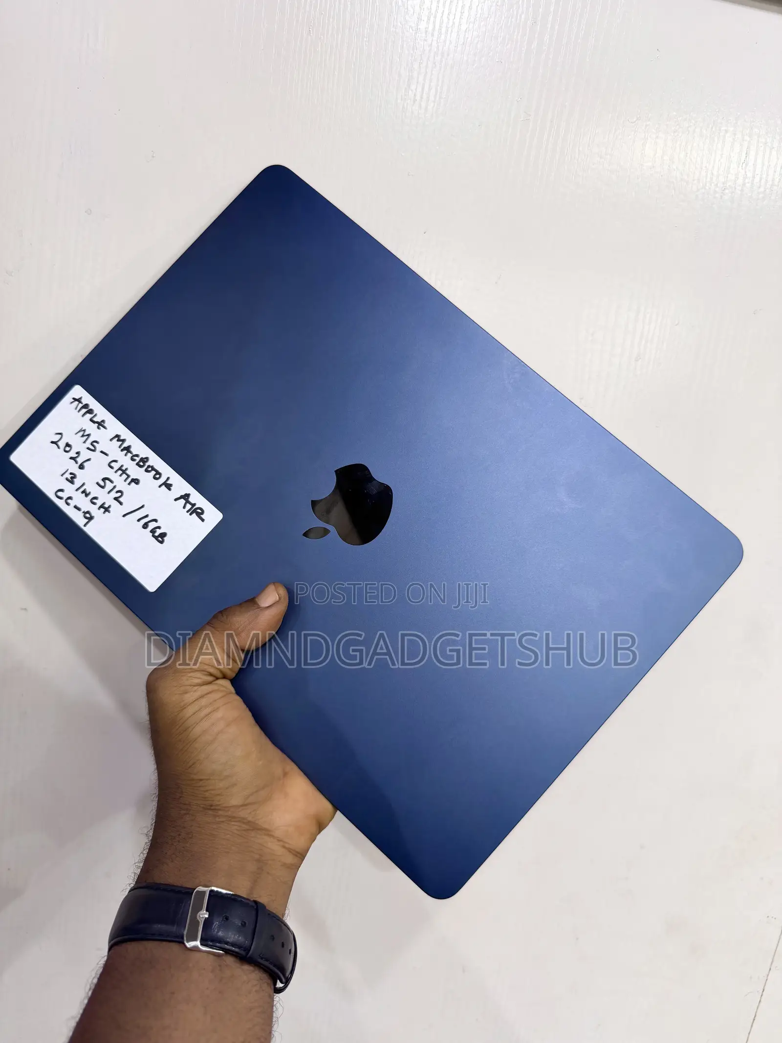 Laptop Apple MacBook Air 2026 M5 16GB SSD 512GB