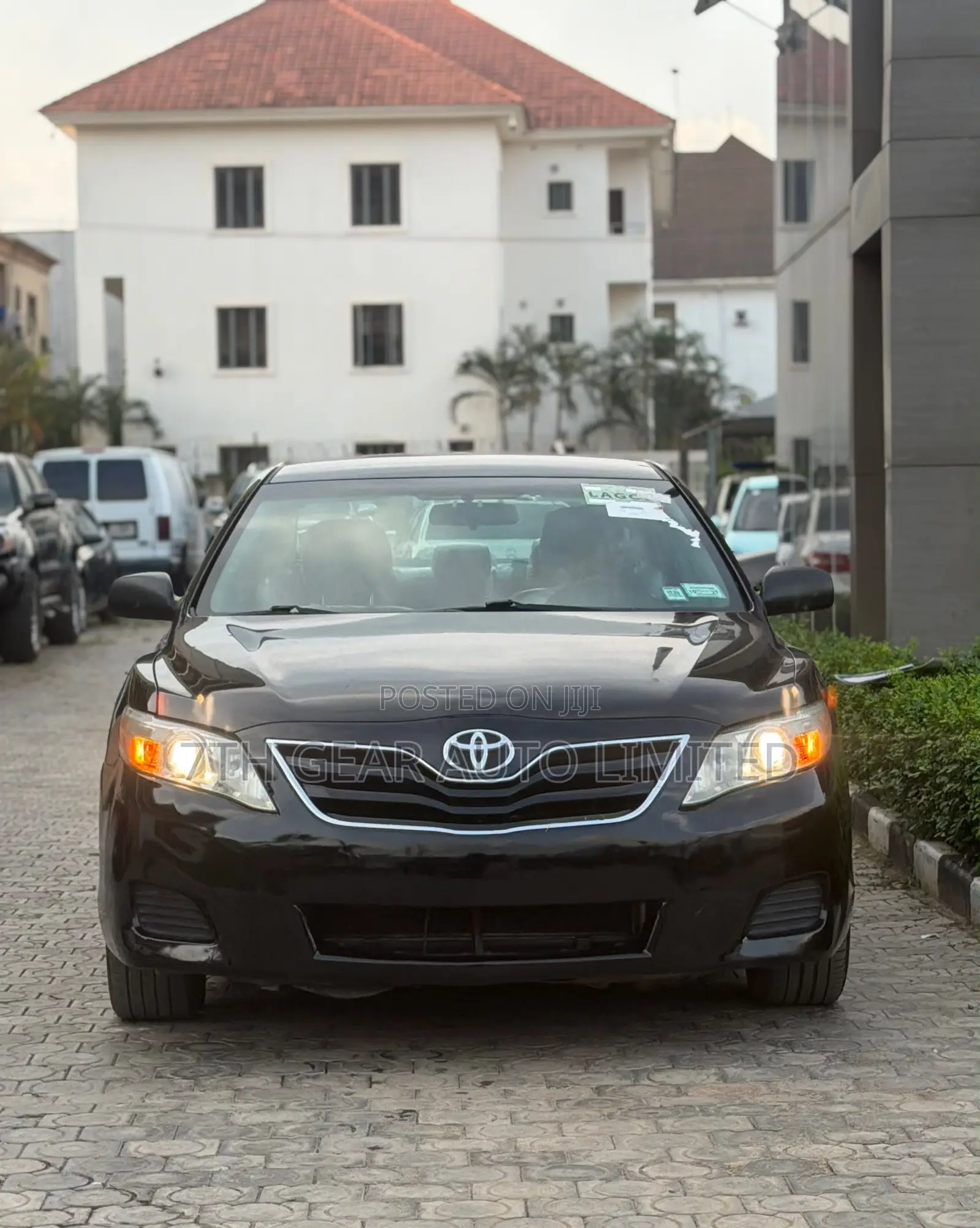 Toyota Camry LE 4dr Sedan (2.5L 4cyl 6AM) 2010 Black