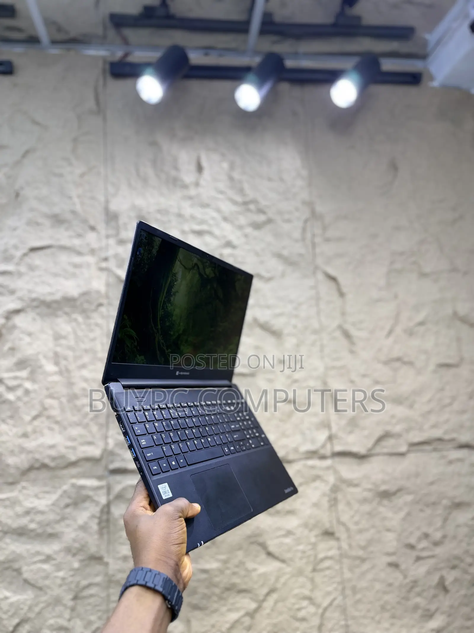 Laptop Dynabook Satellite Pro C50-H 8GB Intel Core i3 SSD 128GB