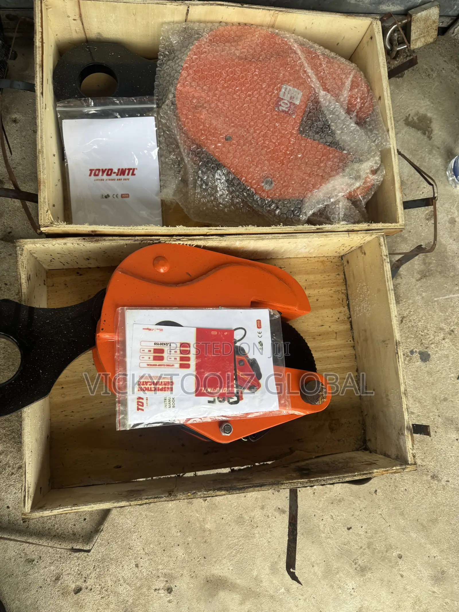Toyo Vertical Lifting Plate Clamp 10ton