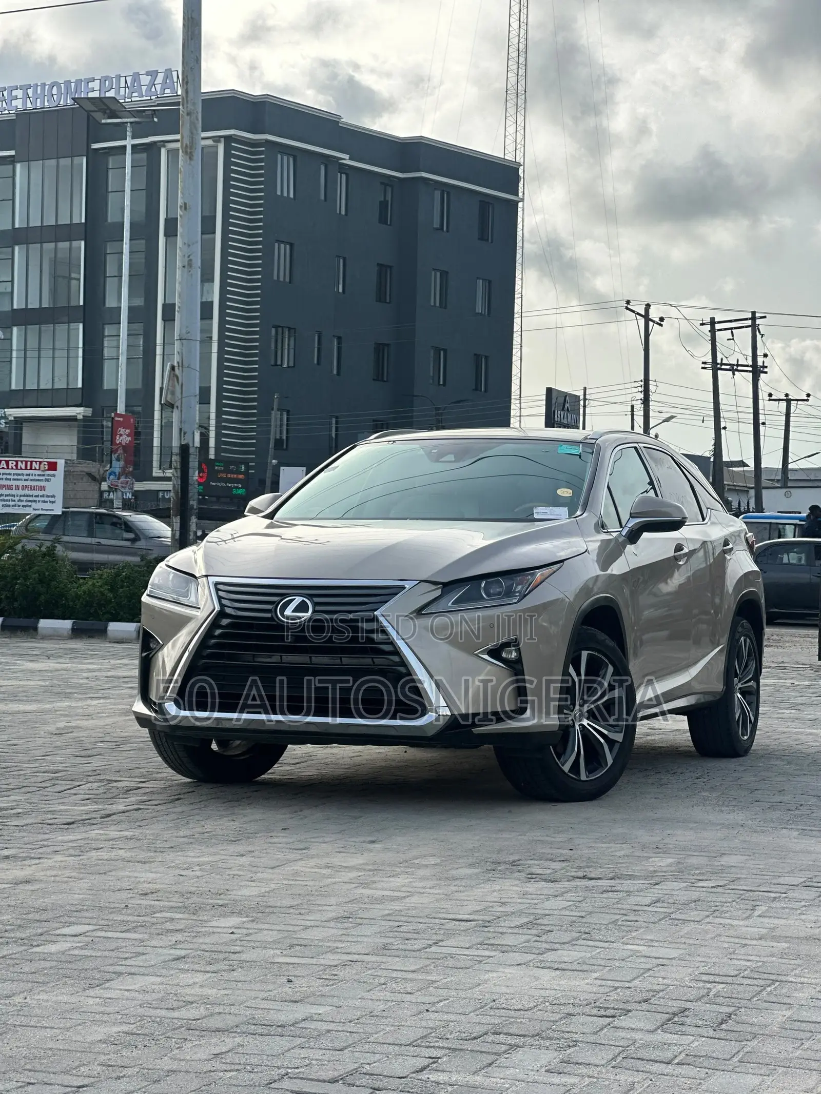 Lexus RX 350 AWD 2017 Gold