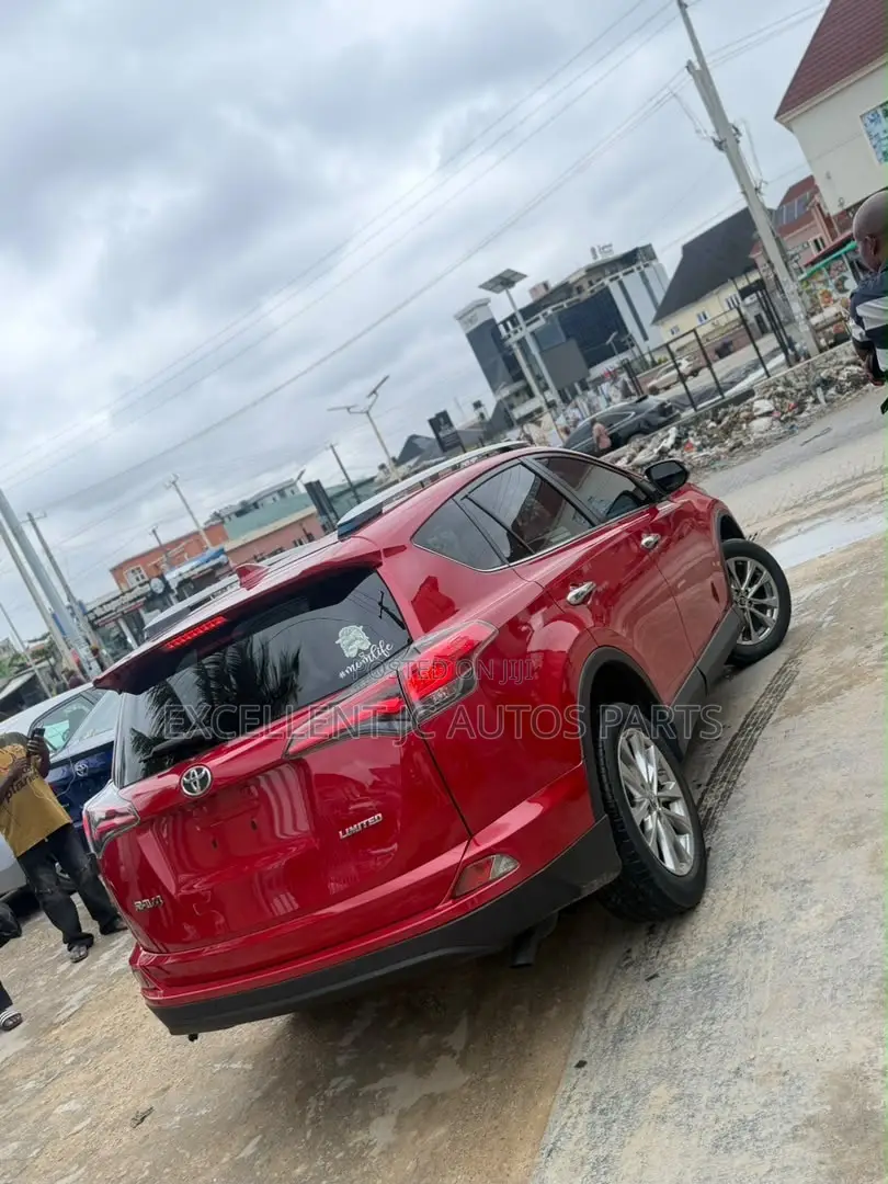 Toyota RAV4 Limited AWD (2.5L 4cyl 6A) 2016 Red
