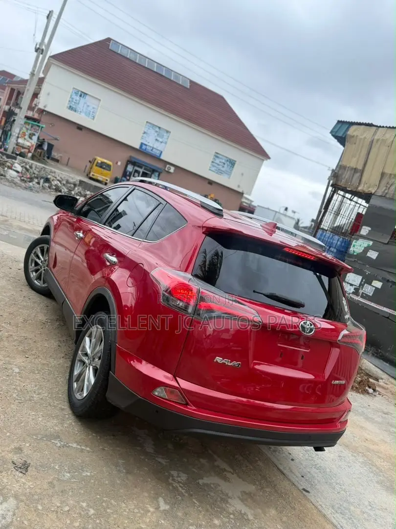 Toyota RAV4 Limited AWD (2.5L 4cyl 6A) 2016 Red